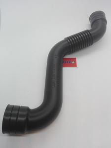 03G103493T VAG RURA PRZEWÓD ODMY AUDI A4 2,0 TDI