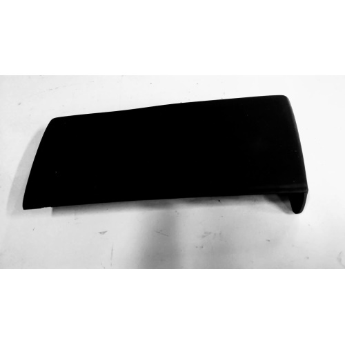 443853992C01C VAG LISTWA PROGU Audi 100 82-