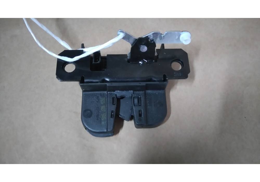 7E5827505D VAG Zamek 7E5827505A ; VW Transporter T5 T6 03- ; tylna klapa VW T5 TRANSPORTER 7E