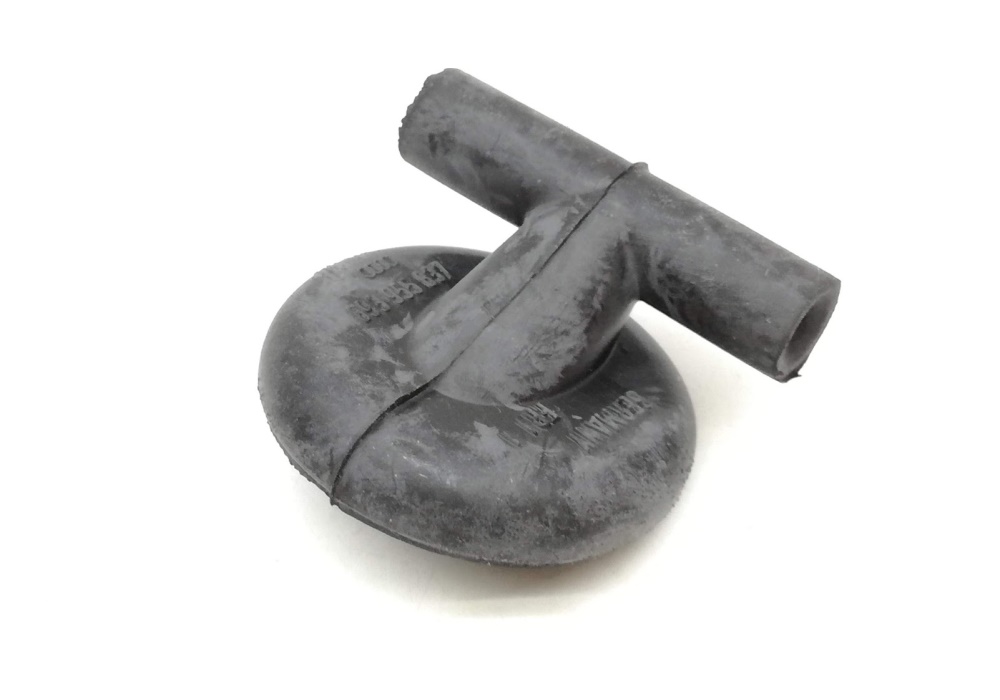 893955837 VW CLASSIC TULEJKA trójnik speyskiwaczy Audi 80 B3