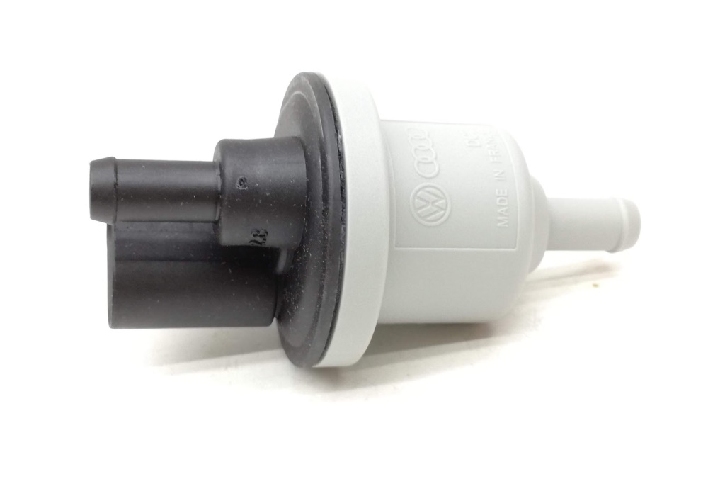 06D133517B VAG Zawór odpowietrzający wentylujący zbiornik paliwa