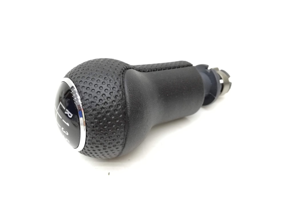 1J0711141S4EC VW CLASSIC GAŁKA ZMIANY BIEGÓW GOLF IV 1-5 R /ORYG. VW Golf IV 97-