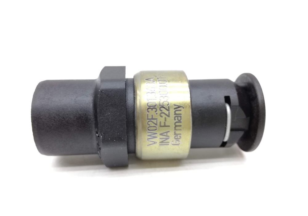 02F301363A VAG Zespół zaworów ZAWÓR REGULACJI SKRZYNI BIEGÓW VW T4