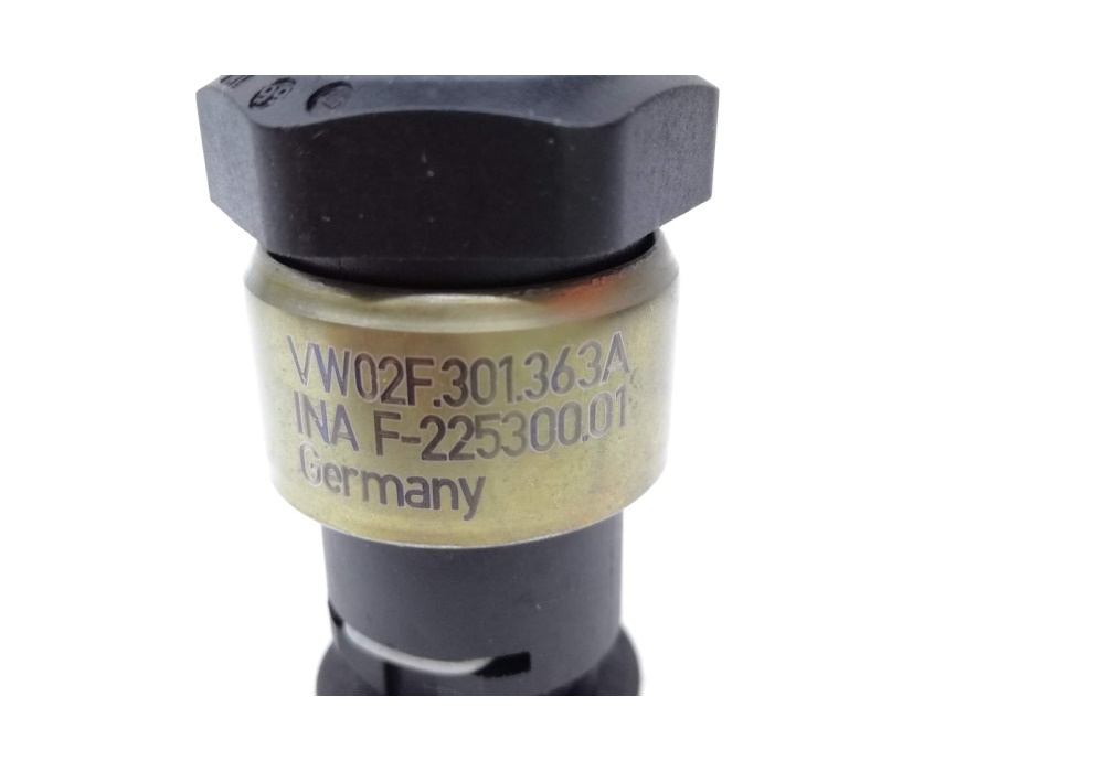 02F301363A VAG Zespół zaworów ZAWÓR REGULACJI SKRZYNI BIEGÓW VW T4