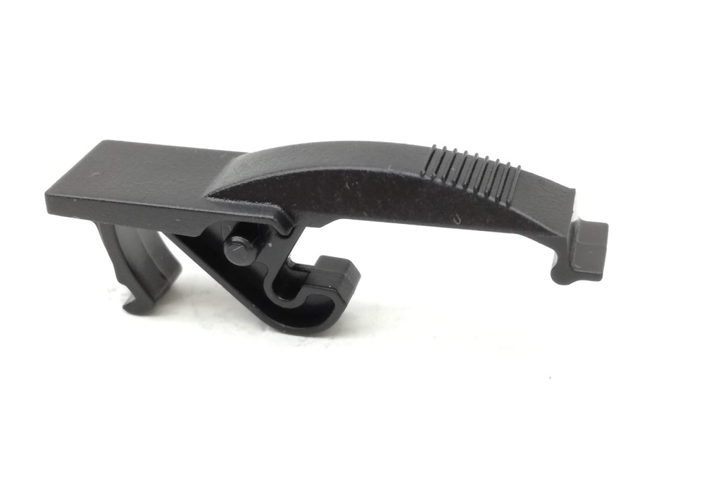 8E0955247 VAG Spinka zabezpieczająca pióro wycieraczki Audi A4  Audi A4 B6