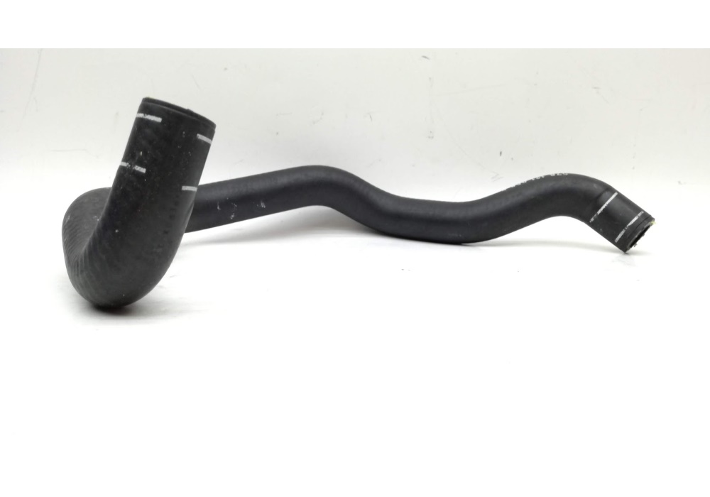 078121058R VAG Przewód układu chłodzenia Audi V6