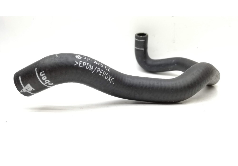 078121058R VAG Przewód układu chłodzenia Audi V6