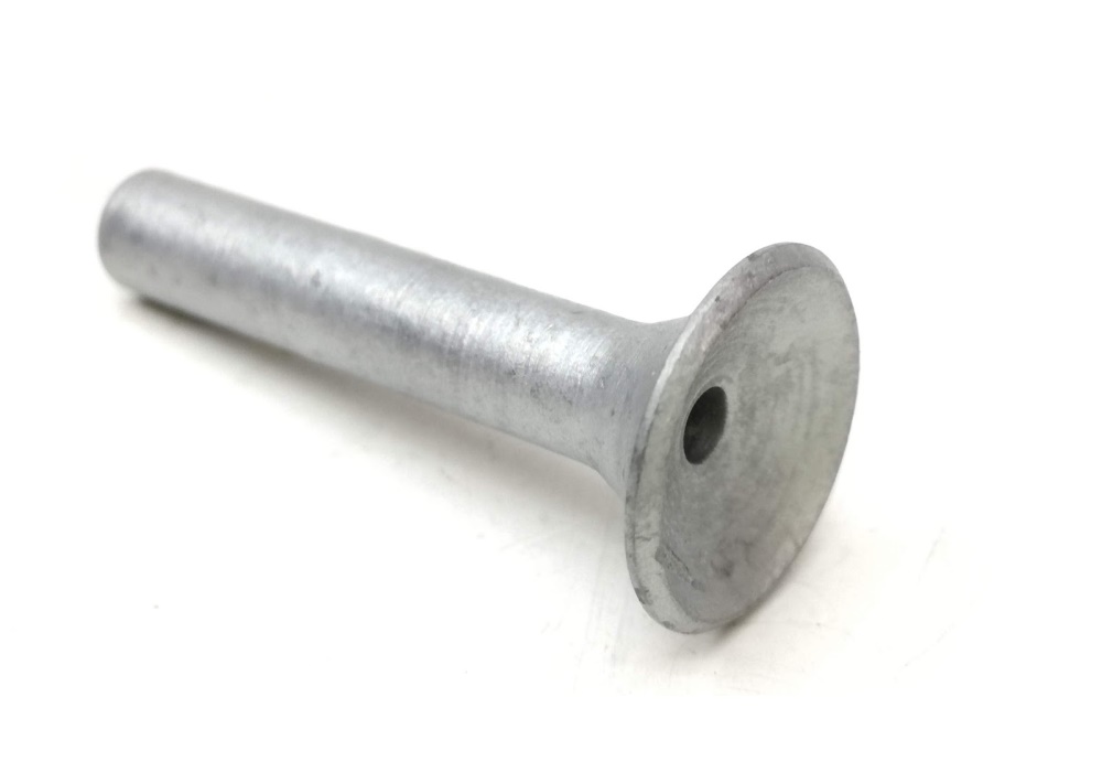 443823597A VW CLASSIC TULEJKA. Audi 100 82-