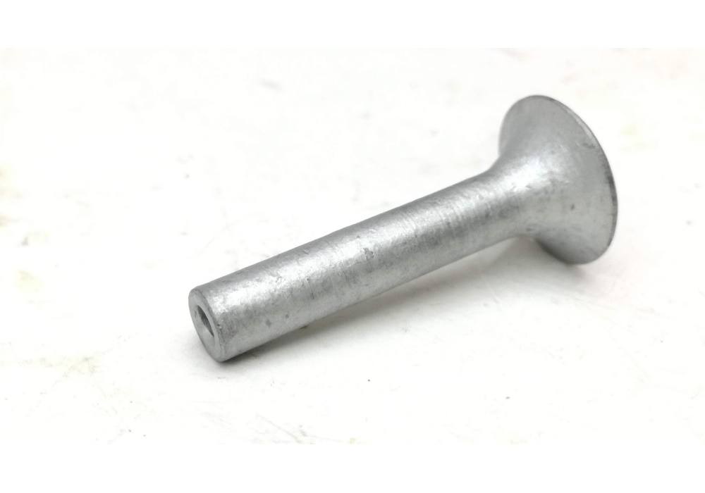 443823597A VW CLASSIC TULEJKA. Audi 100 82-