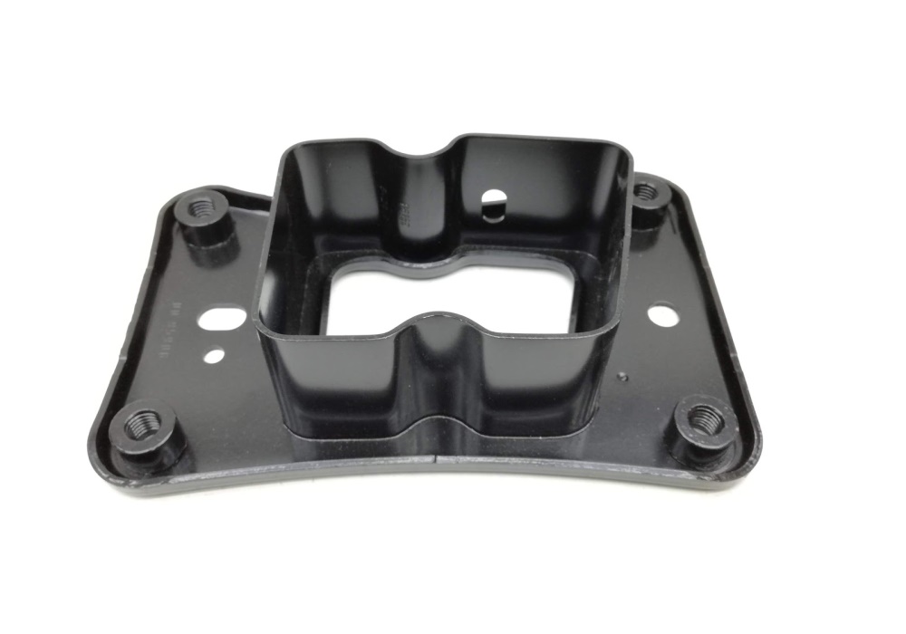 5Q0804181B VAG Osłona blaszana końcówka podłużnicy lewa VW Golf