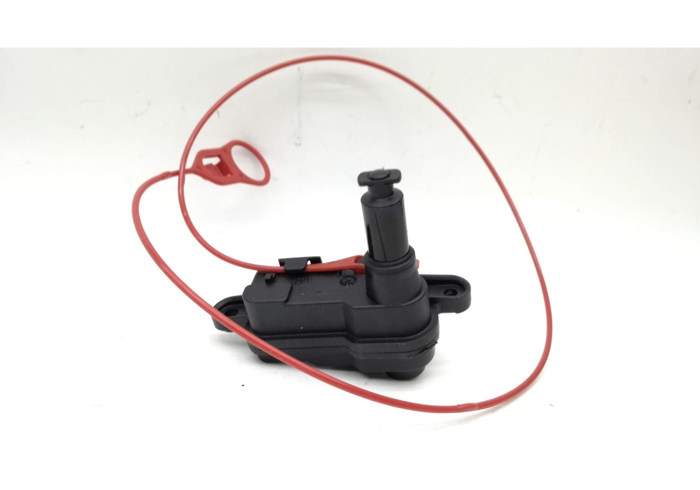 8V0862153A VAG Element ustalajacy siłownik klapki wlewy paliwa Audi A6