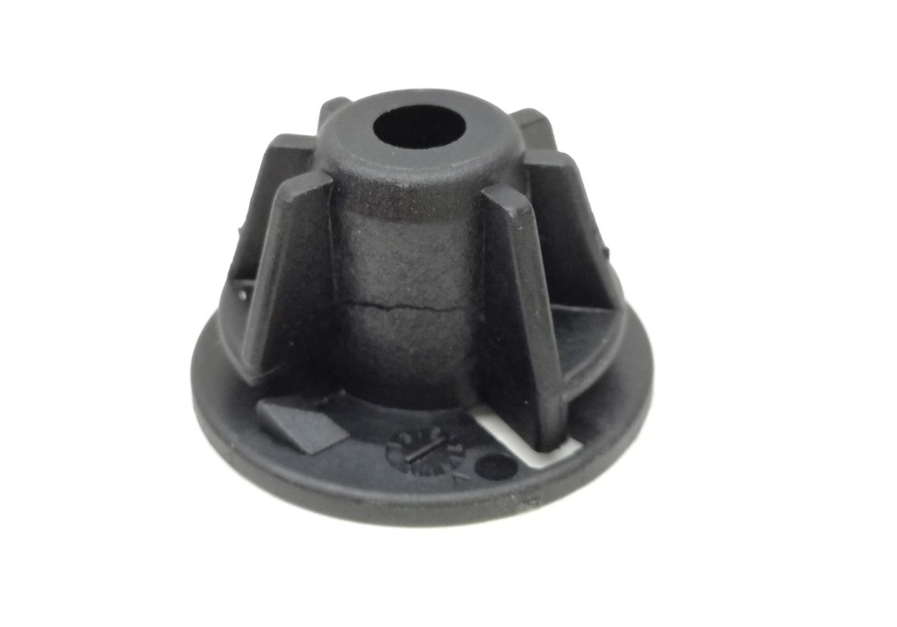 8E0941118 VW CLASSIC Klip (nakrętka) mocowania reflektora Audi A4 B6