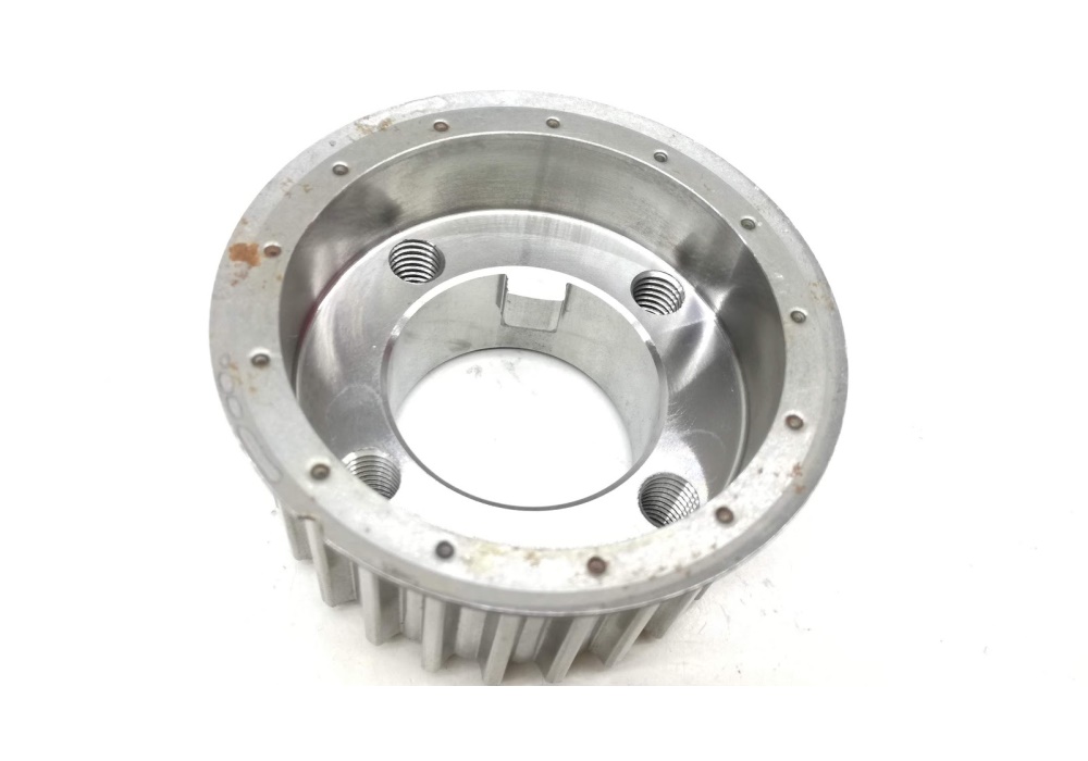 077105261C VW CLASSIC koło wału korbowego zębate Audi V8