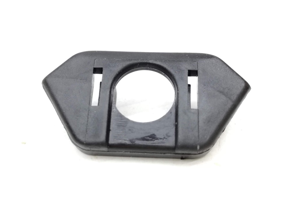 893862290 VW CLASSIC KAPA zaślepka. Audi 80 B3