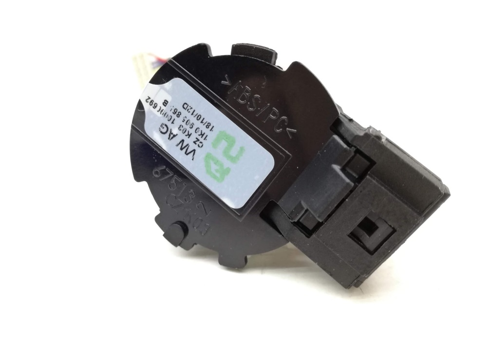 1K0905849B VAG Kostka stacyjki (6 pin) AUDI A3, TT; SEAT ALTEA, ALTEA XL, LEON; SKODA OCTAVIA I