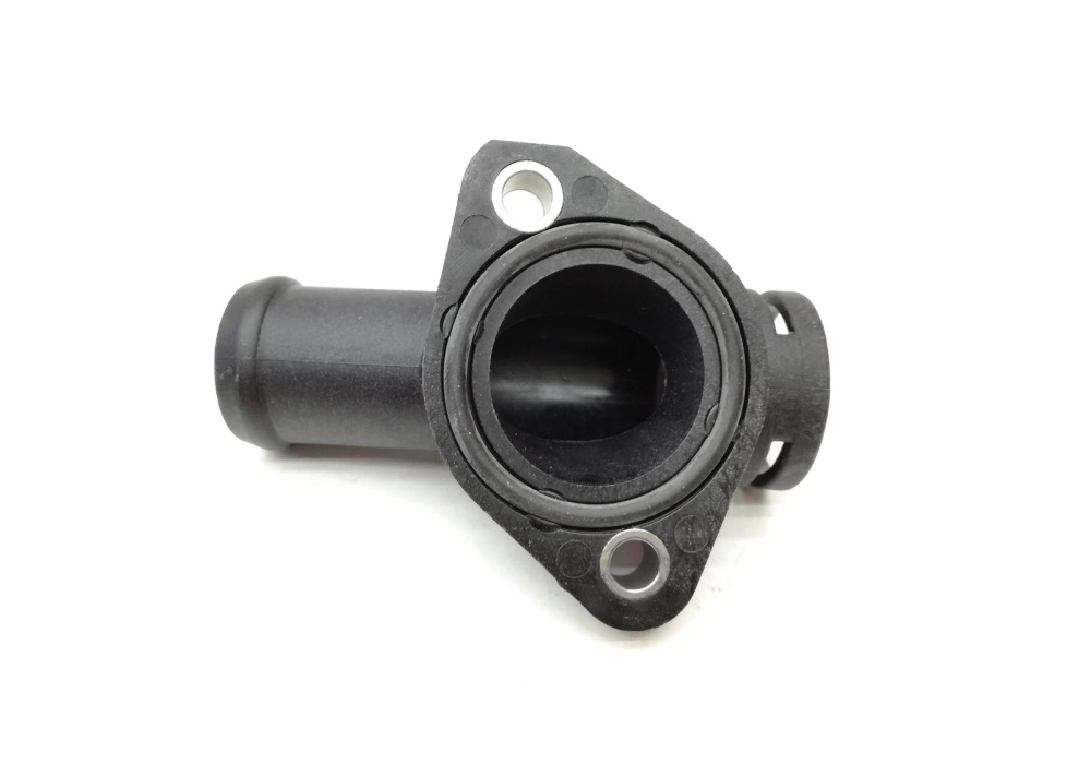 044121144C VW CLASSIC Kolnierz z pierscieniem uszcz. VW T4