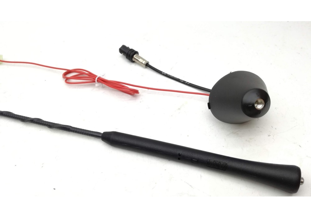 4B9051505 VAG Antena dachowa kompletna Audi A6 C5 kombi