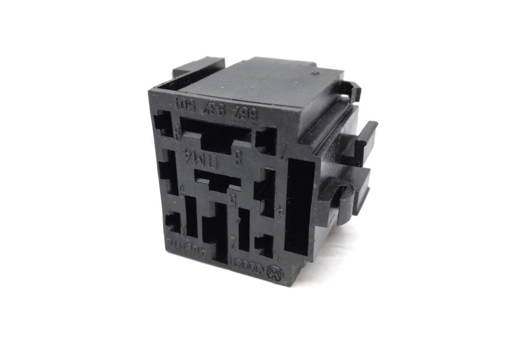 867937501 VAG zlacze przekaznika Element przyłączeniowy Przekaźnik świec żarowych