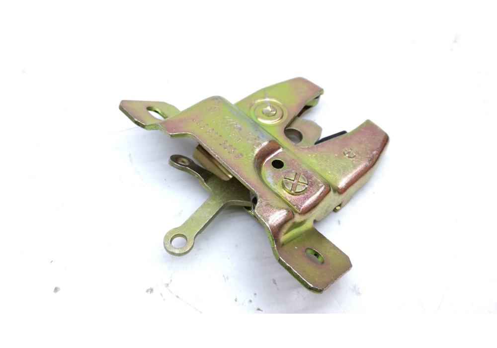 893827505 VAG Zamek klapy tył Audi 80