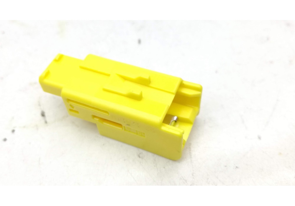 8J0972576 VAG Wtyczka plaska z mechanizmem blokujacym  Audi TT 8J (2006-2013)