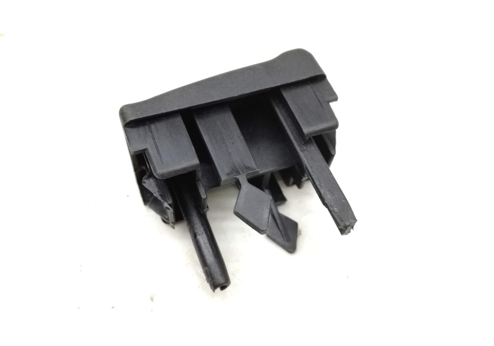 89394151501C VW CLASSIC Zaślepka