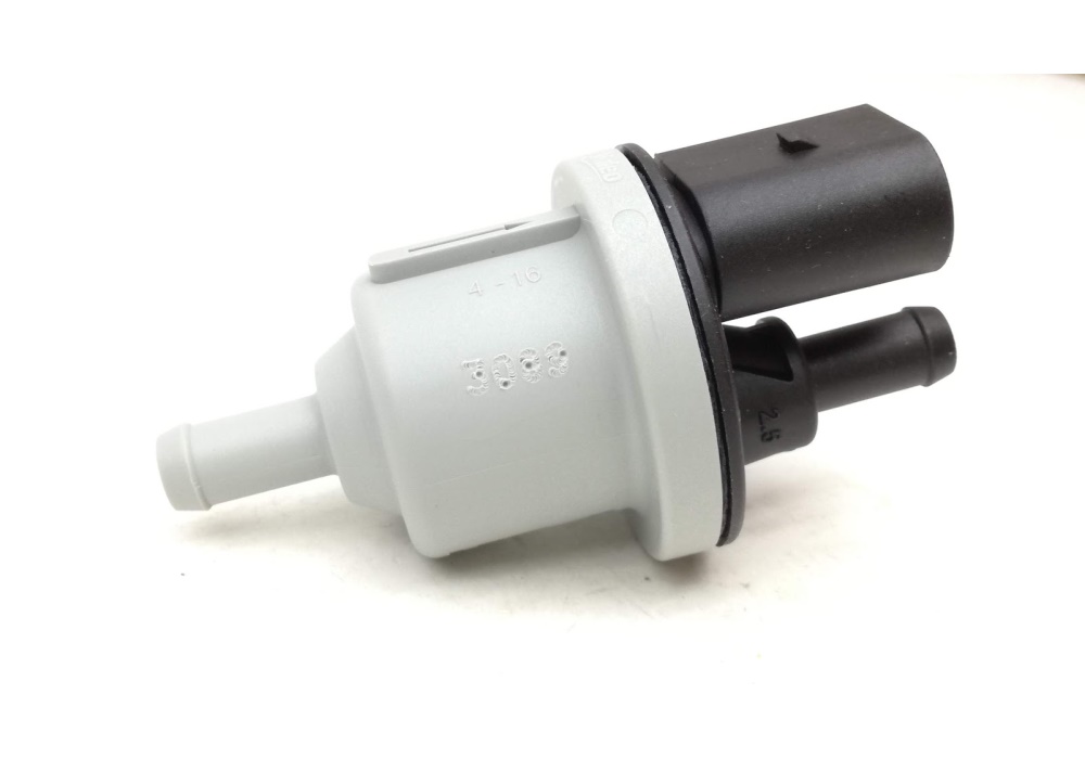 06D133517B VAG Zawór odpowietrzający wentylujący zbiornik paliwa