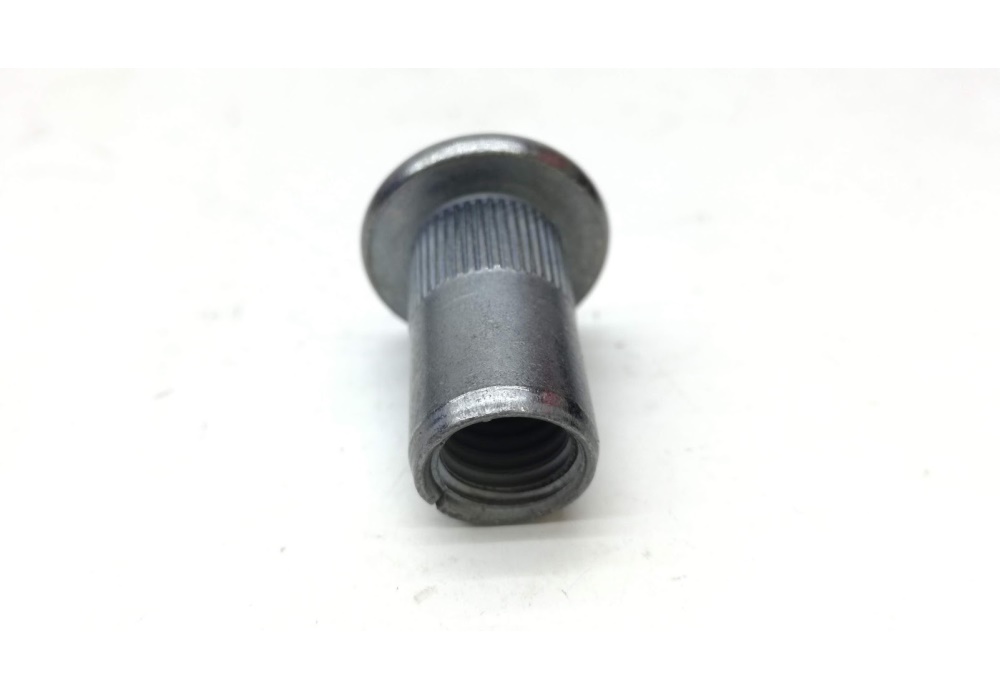 N90810602 VAG nit mocujący gwintowany M10