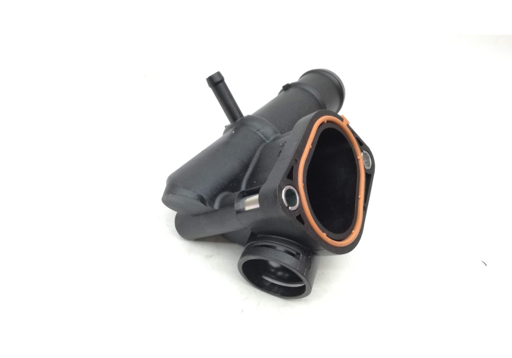 03L121132A VAG OBUDOWA TERMOSTATU