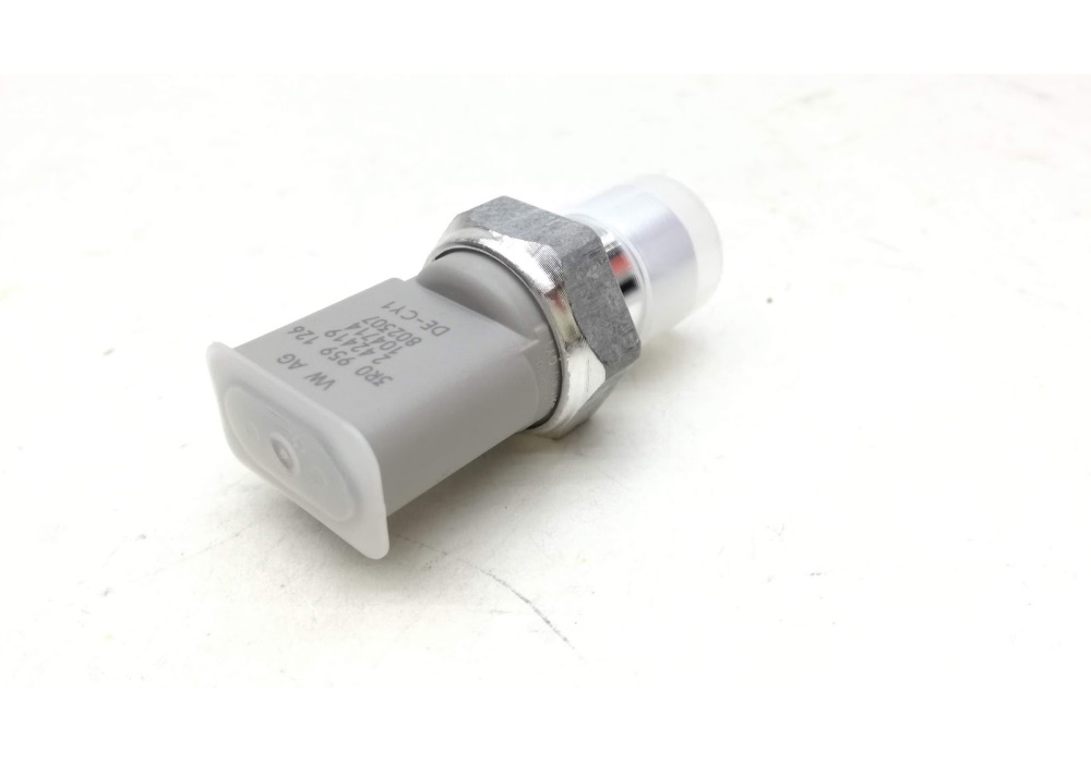 3R0959126 VAG Włącznik ciśnieniowy klimatyzacji AUDI A2, A4, A6, A8, ALLROAD; SEAT EXEO, EXEO