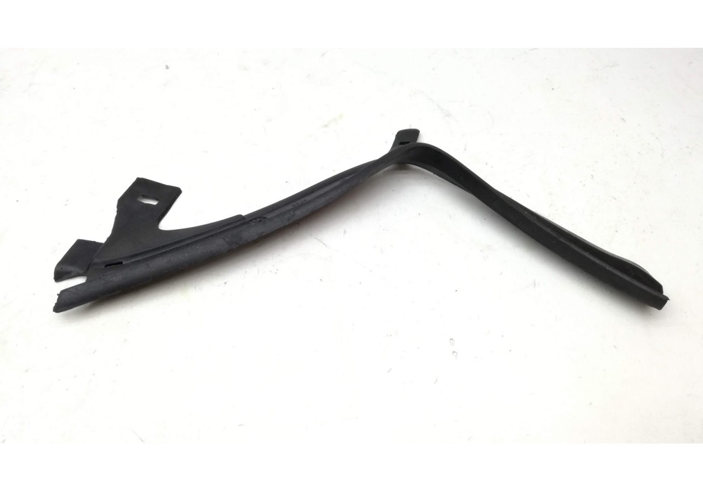 4B3941191 VW CLASSIC PRZESŁONA uszczelka reflektora Audi A6 C5 lewa