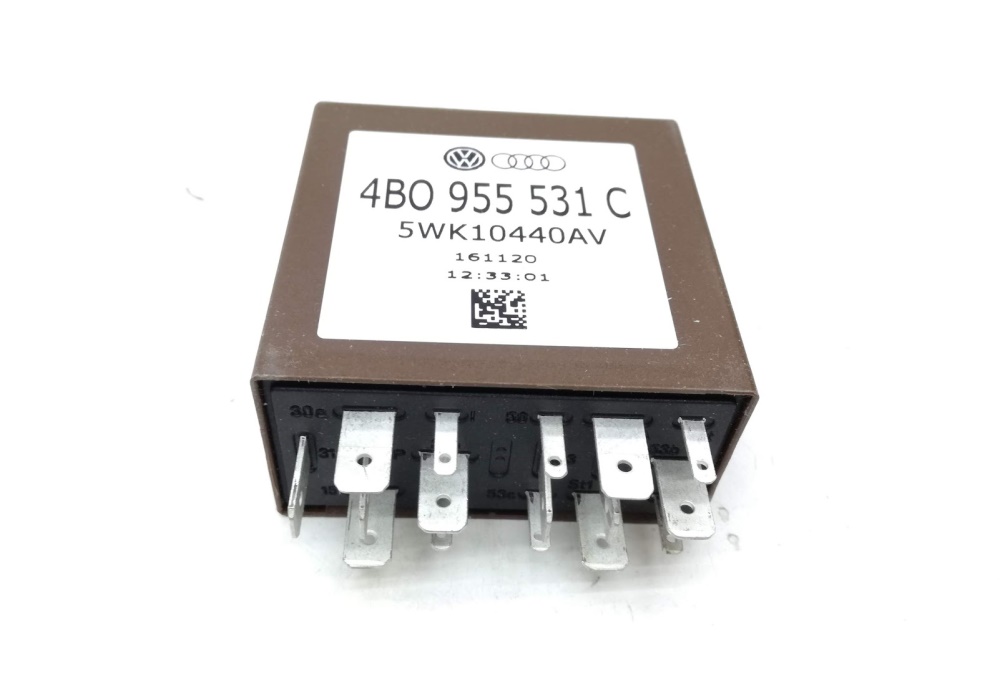 4B0955531C VAG Sterownik automatycznej pracy wycieracze przekaźnik 389