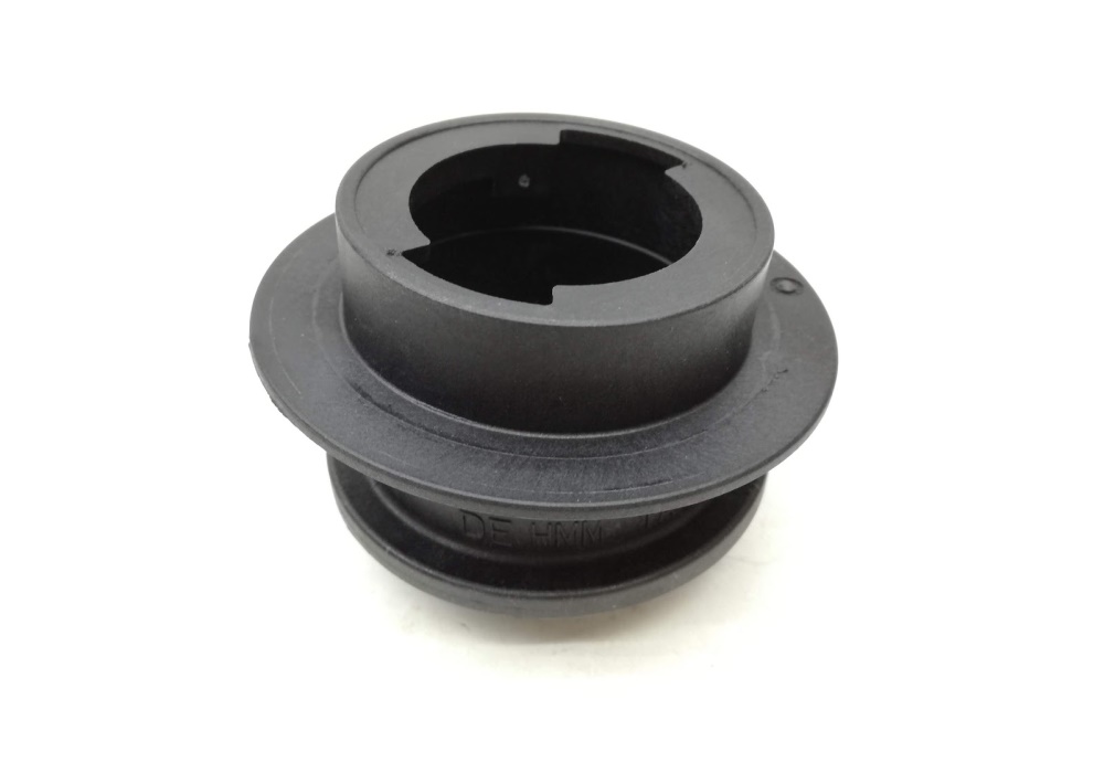 038115301B VAG KROCIEC kołnierz wlewu oleju VW 1,9 TDI