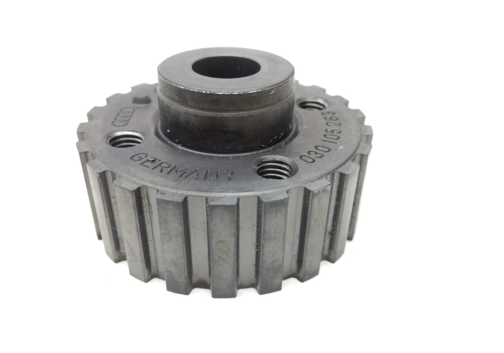 030105263 VW CLASSIC Kolo żebate paska rozrządu VW 1,3B