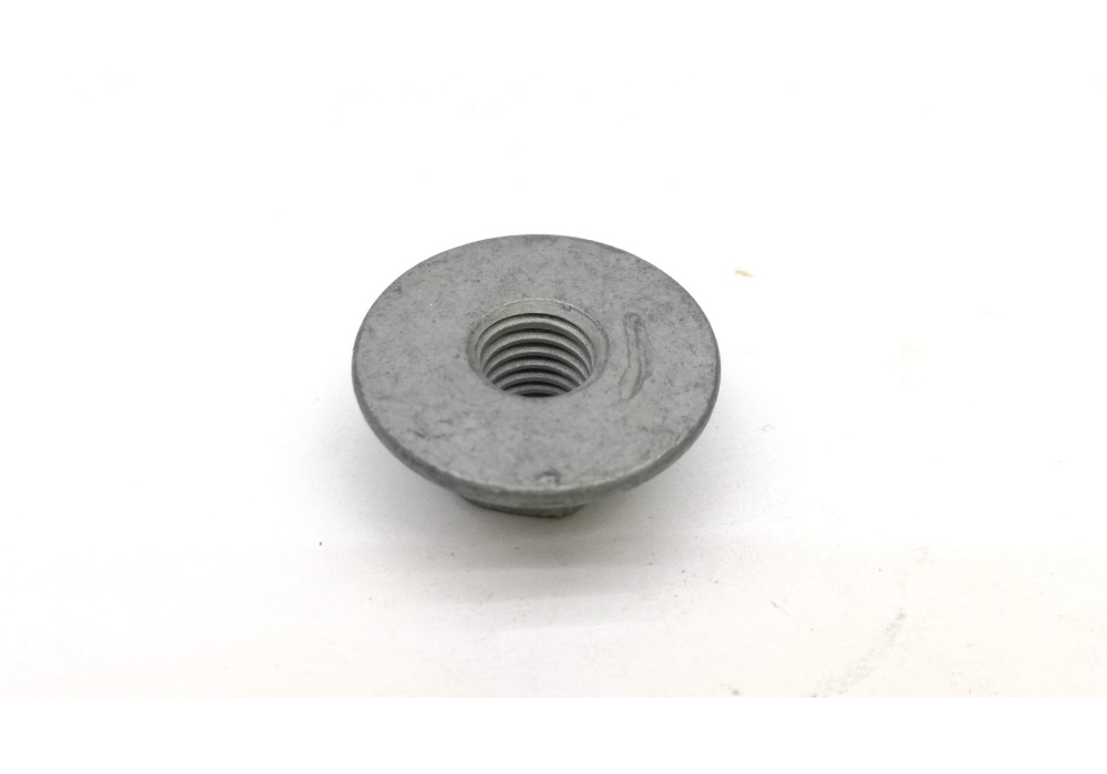 N90761102 VAG Nakrętka 6-kątna kołnierzowa M8