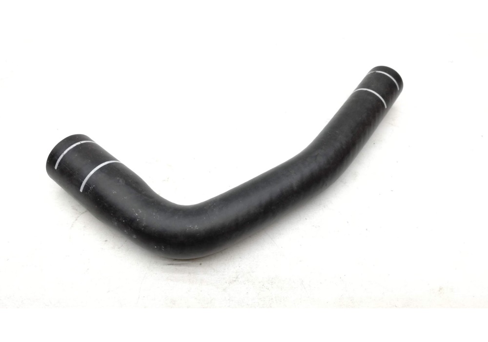 079121053H VW CLASSIC Wąż cieczy chłodzącej