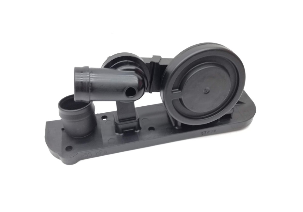 06F129101R VAG POKRYWA Z ZAWOREM REG.CIS TFSI