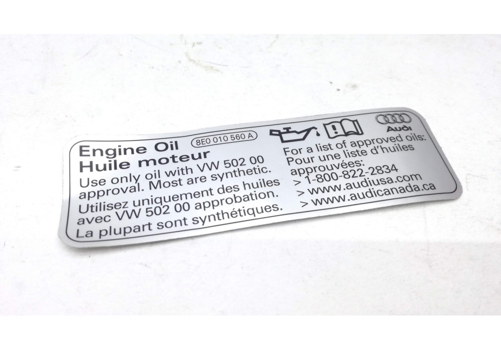 8E0010560A VW CLASSIC NAKLEJKA -