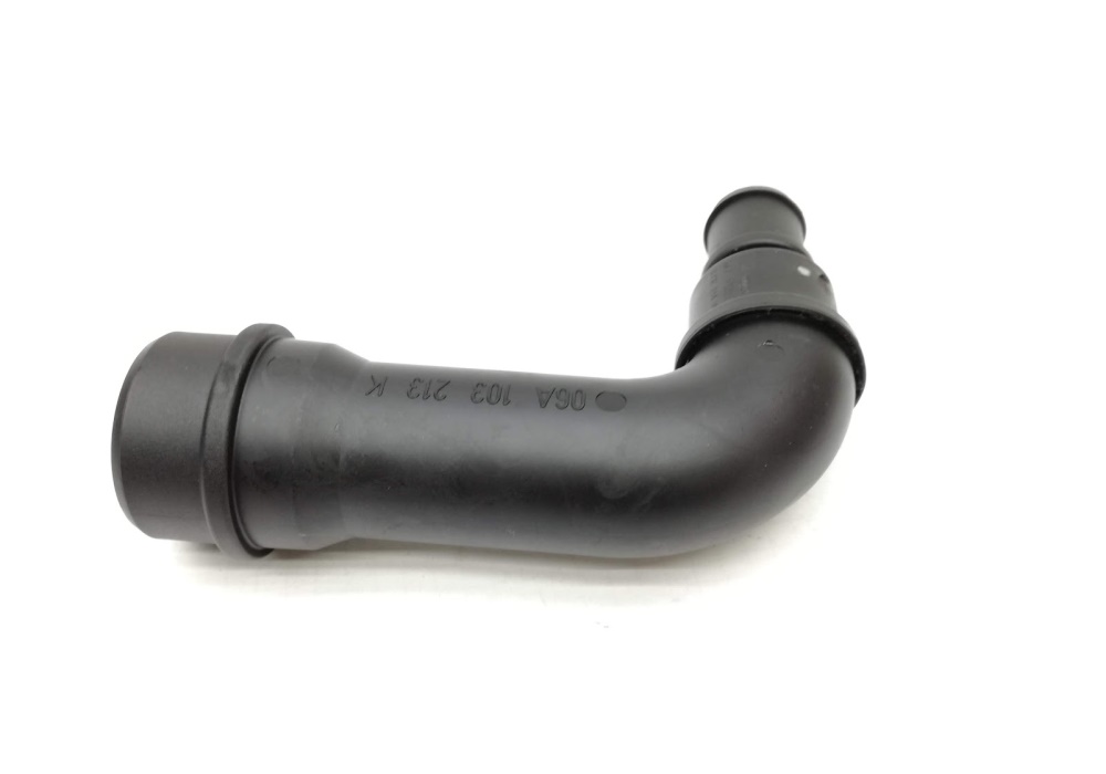 06A103213K VAG Rura odpowietrzajaca