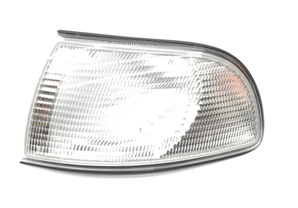 4D0953049 VAG Migacz przedni kierunkowskaz Audi A8 / S8 D2 (1994–2003) lewy