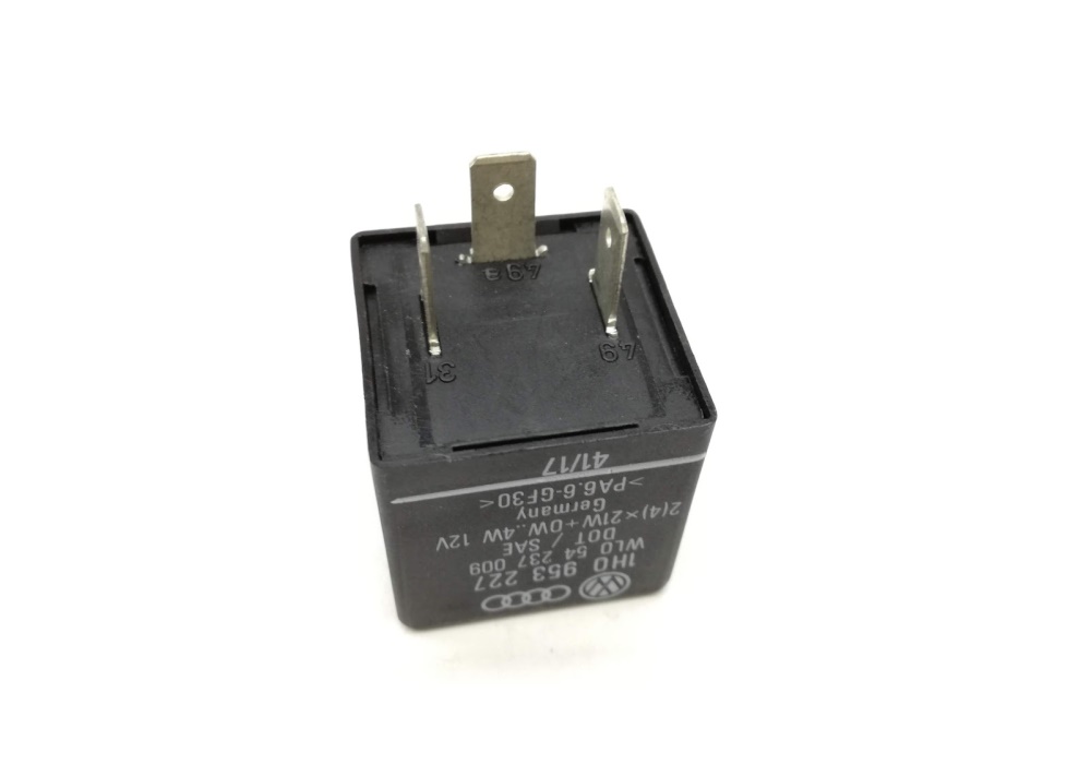 1H0953227 VW CLASSIC PRZEKAZNIK 197 KIERUNKOWSKAZOW VW GOLF III MK3