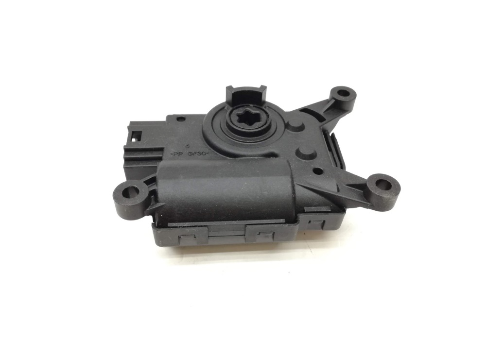 2Q0907511E VAG SILNIK NASTAWCZY SILNICZEK NAGRZEWNICY VW POLO VI V159