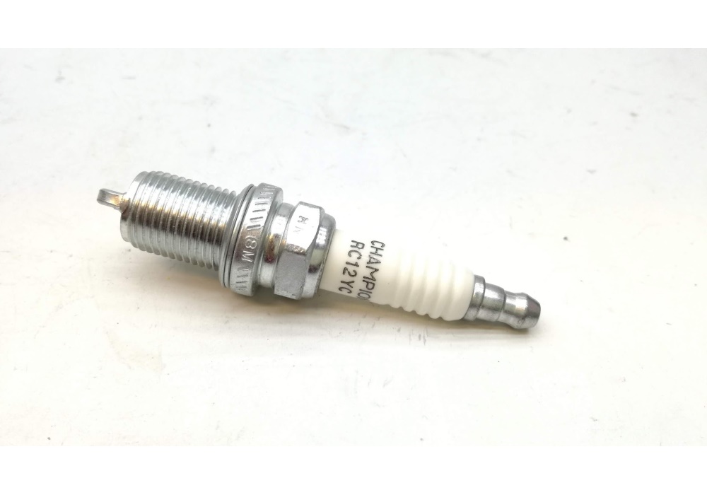 101000049AE VAG świeca zapłonowa