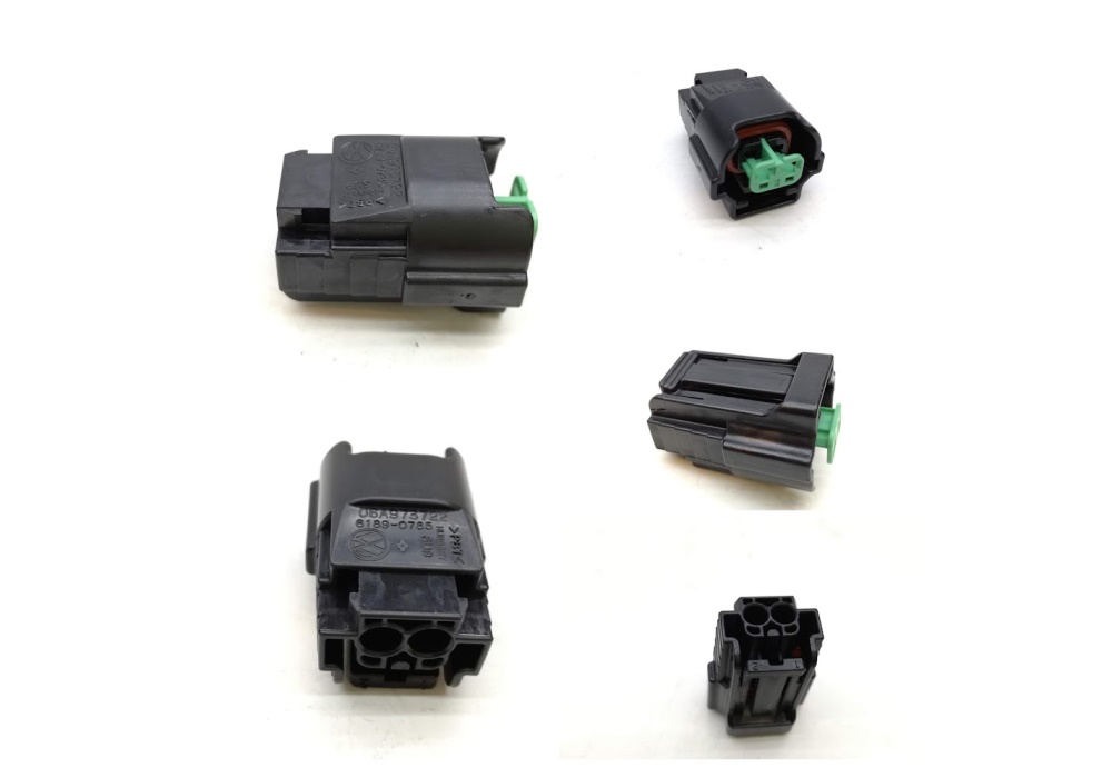 06A973722 VAG OBUDOWA wtyczka wtryskiwacza