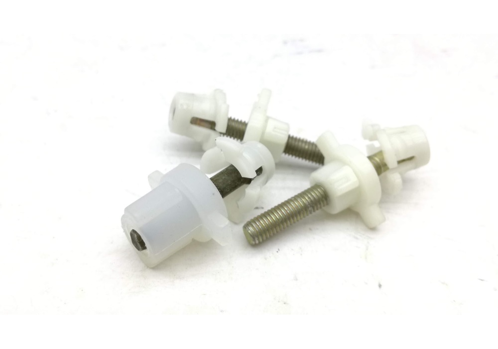 867941141 VW CLASSIC Śruba regulacji zaśegu reflektora adjusting screws VW Polo