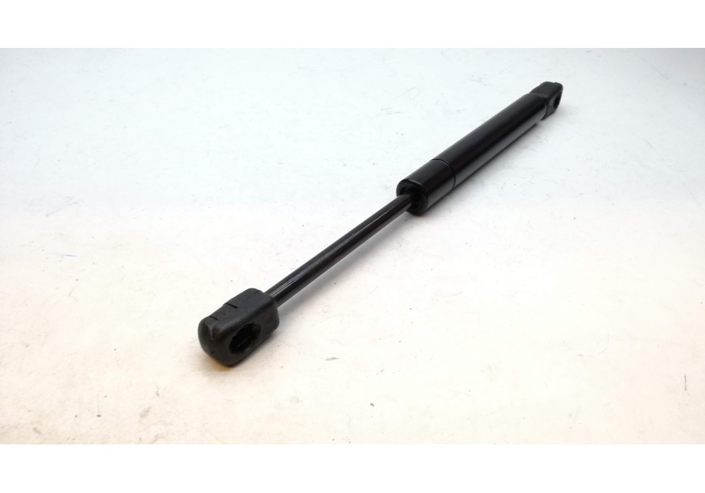 8D5827552C VAG SILOWNIK G