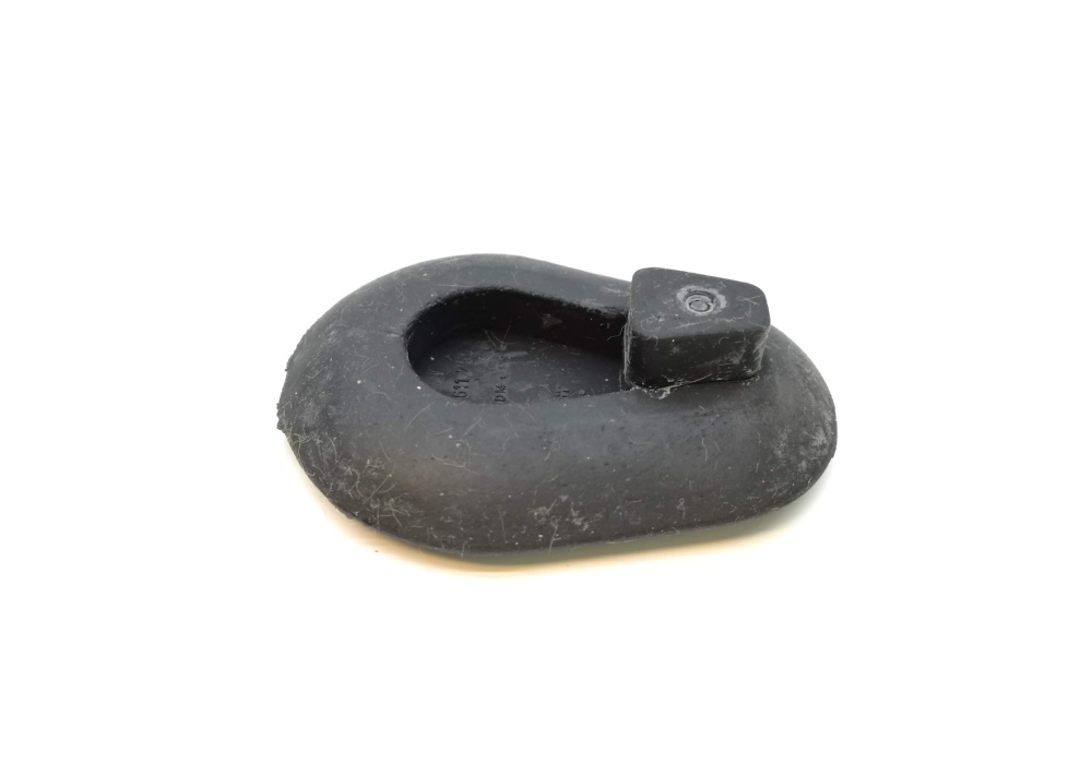 8D1611790 VAG TULEJA Audi A4 B5 95-