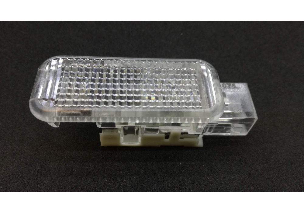 8D0947415 VAG LAMPKA