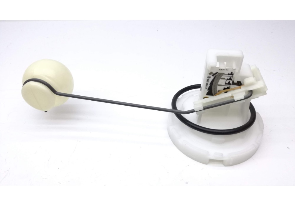 867919051 VAG CZUJNIK POZIOMU Paliwa Audi 50, Polo 82-90, Derby