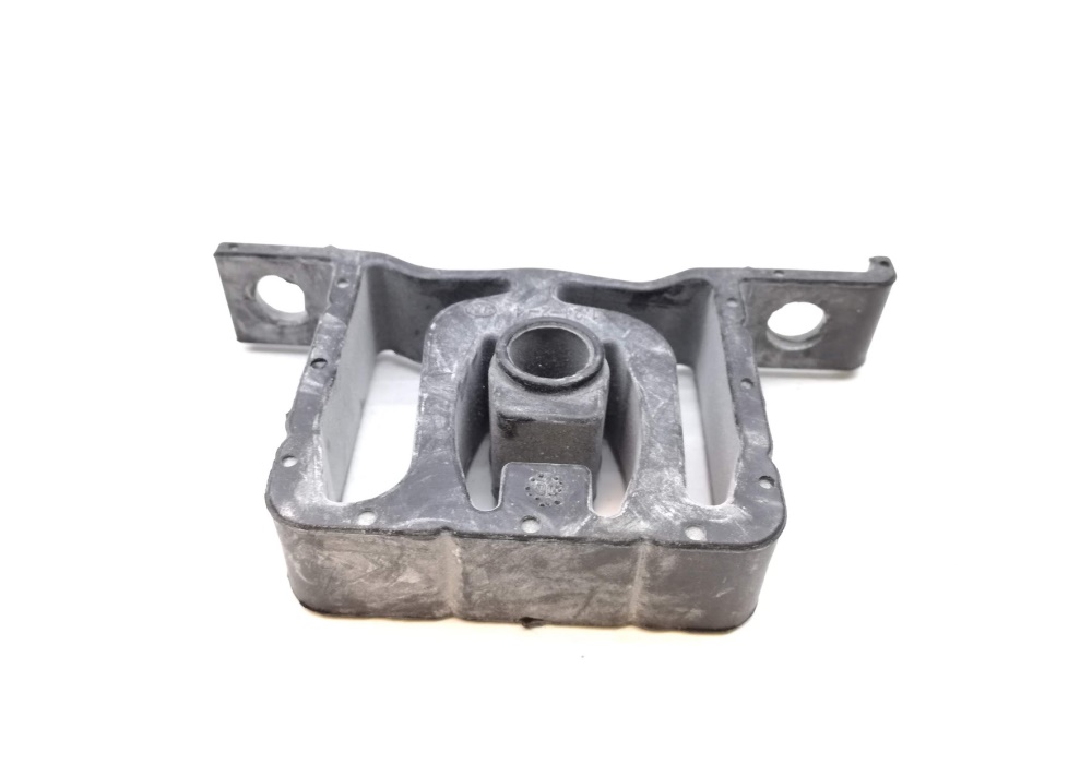 1J0253144F VAG WIESZAK TŁUMIKA