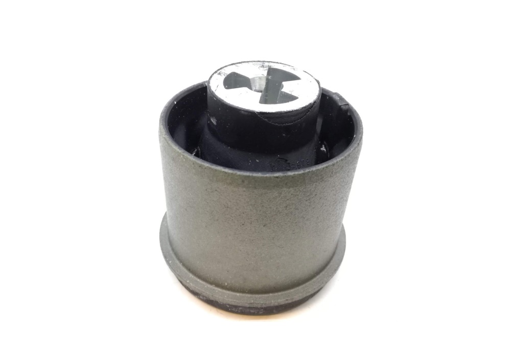 6K0501541A VW CLASSIC TULEJA BELKI TYL PO 94-